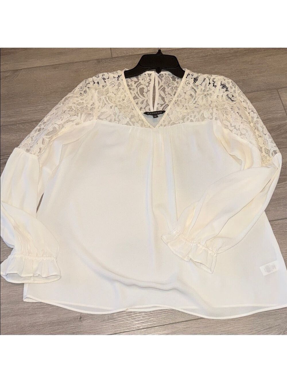 Express White Lace Detail Blouse - Picture 2 of 9